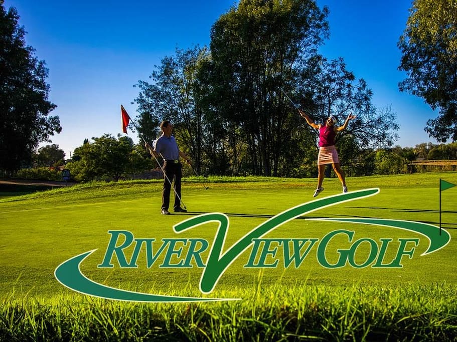 Walking-distance Golf Course