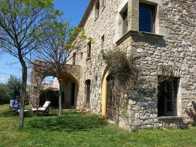 Casa de campo en pequeño pueblo con encanto gallery image 2