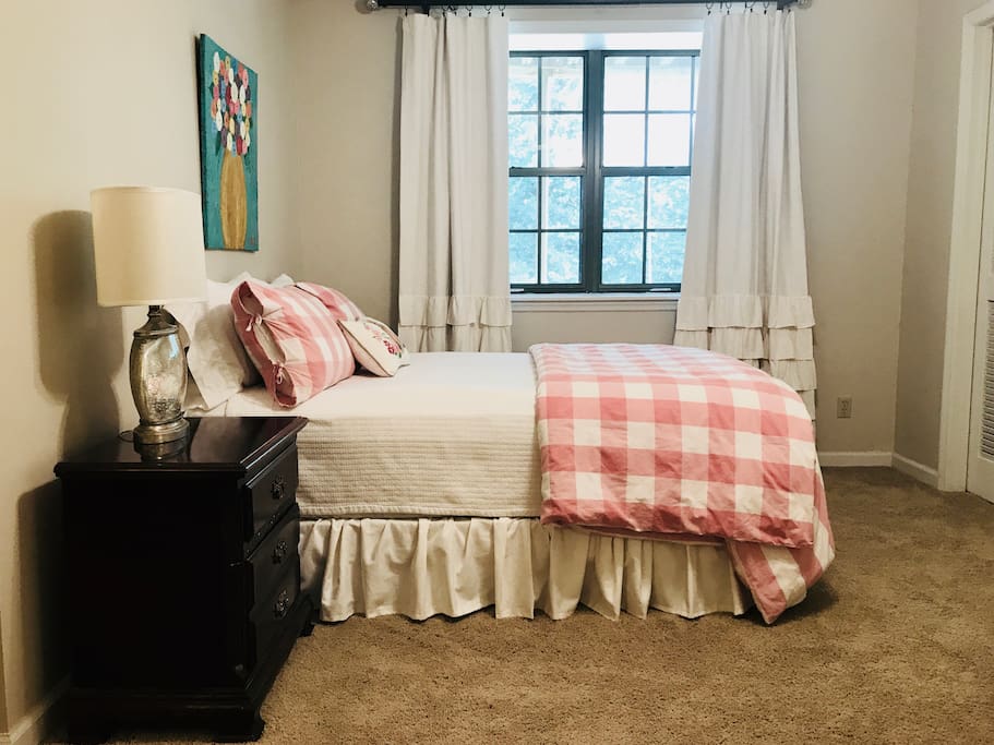 Bedroom 1 - Full and twin bed both in this bedroom.