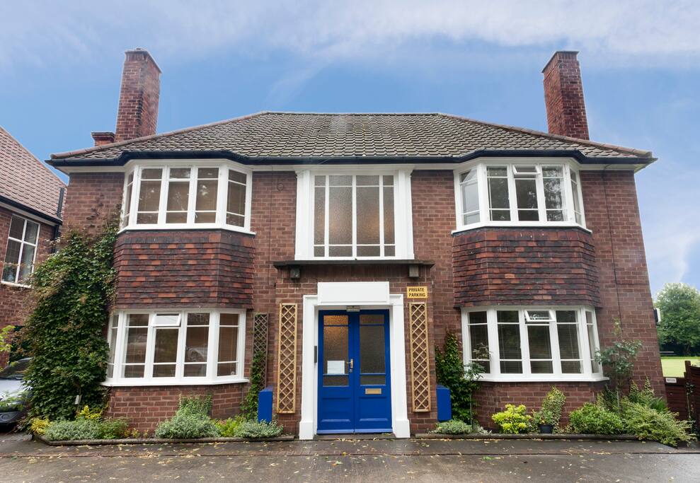 Poplar House