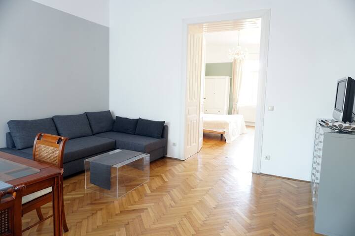 (86sqm) 2 Bedroom Apartment Near The City Center gallery image 3