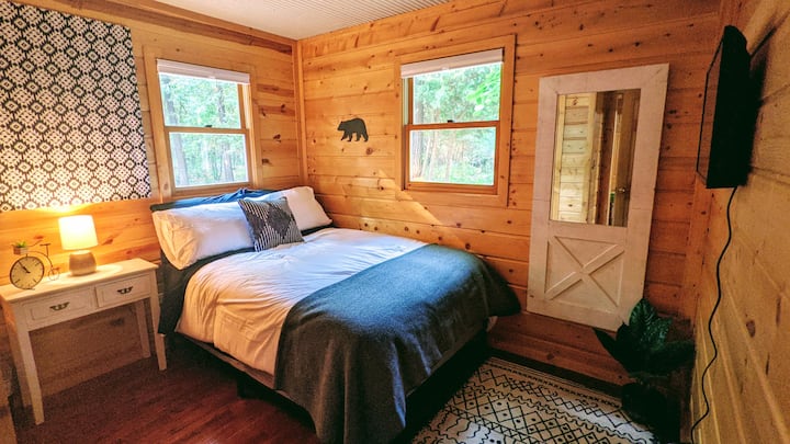 2nd Bedroom on the main level