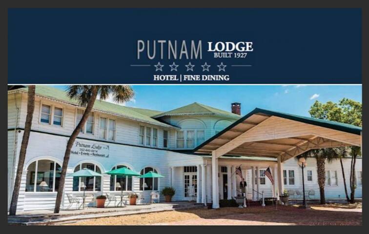 Putnam Lodge managed Airbnb listing 1