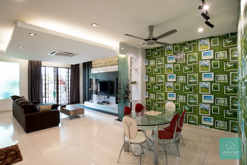 Living Hall & Dining Area