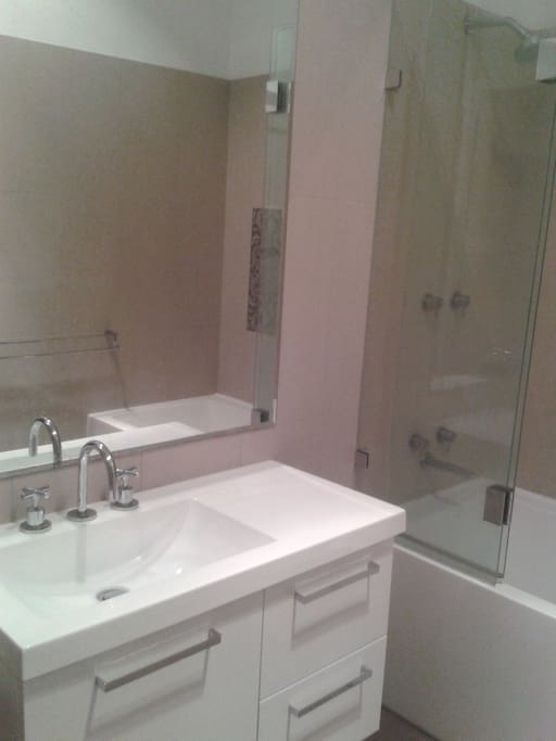Spotless bathroom!