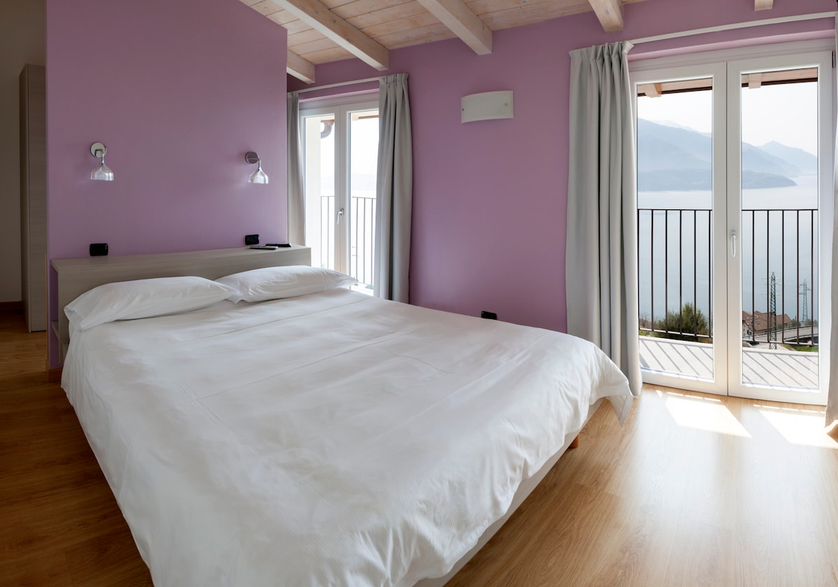 un descanso saludable, frente al lago