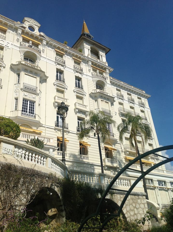 Flat Winter Palace Menton France Apartments For Rent In Menton