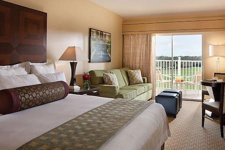 Marriott Grande Vista Resort 3br 12 Guests Serviced