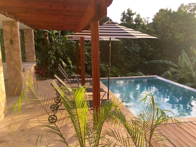 Casa Valencia #7 A/C Pool Water & Electricity