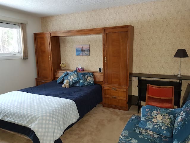 Pet Friendly Vacation Rentals In Sherwood Park Alberta