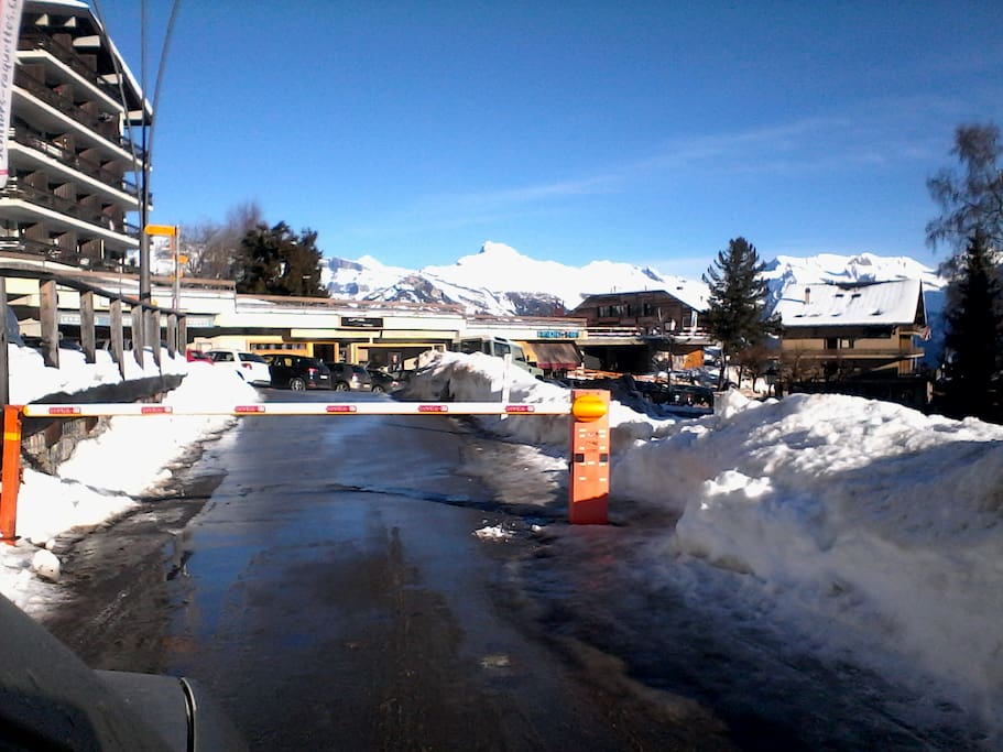 Parking avec barrière