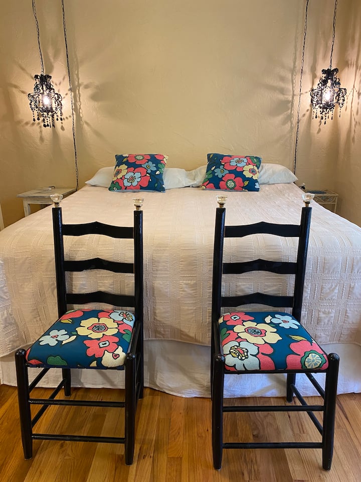 ห้องนอนขนาดคิงไซส์