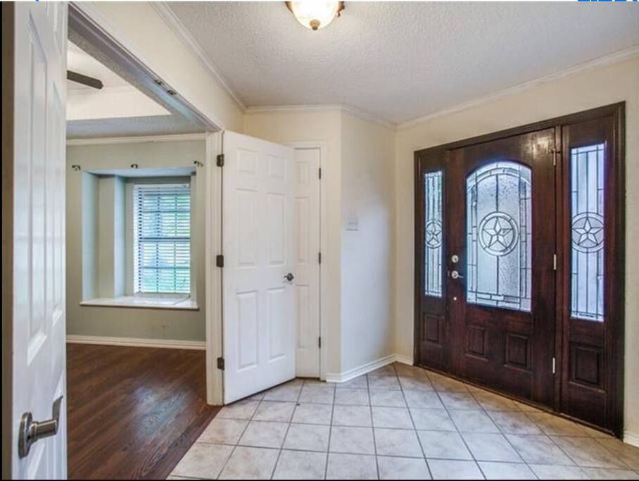 Entrance way