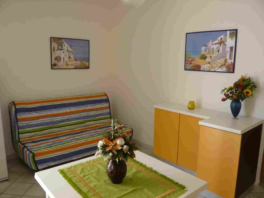 Zona living dell'alloggio - divano letto matrimoniale