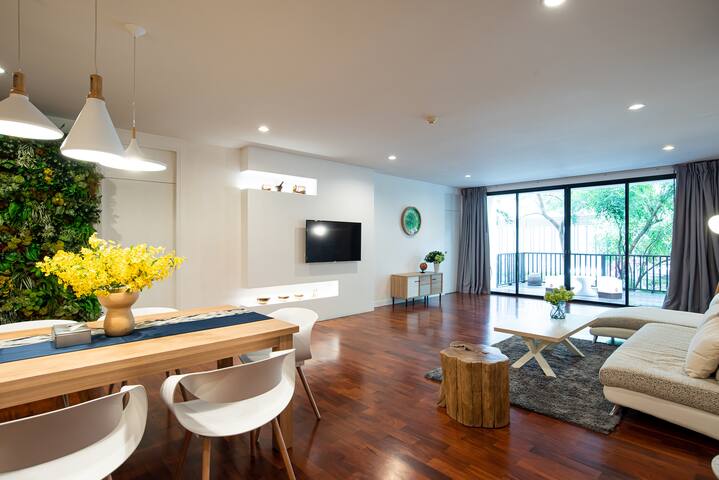 Benviar – Four Bedroom Suite (300 Sqm) @Chitlom gallery image 2