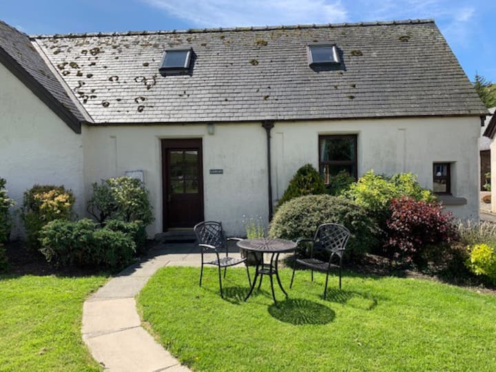 Dunadd Farm Cottages, Gabran.