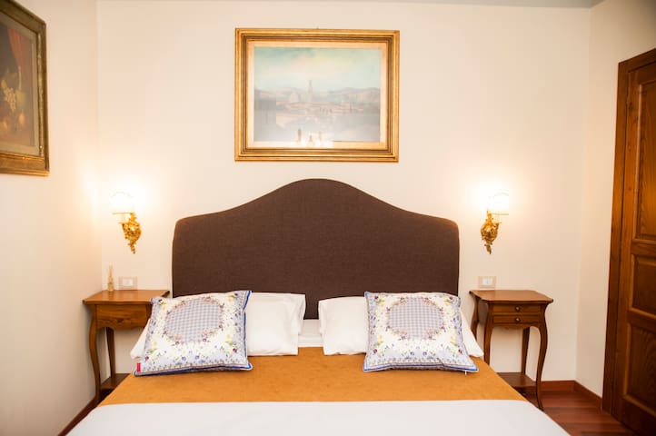 B&B AmCollectionFlorence