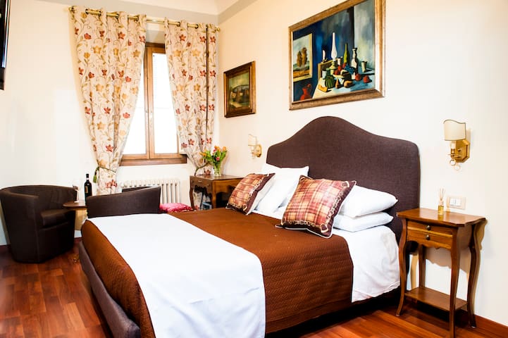 B&B AmCollectionFlorence