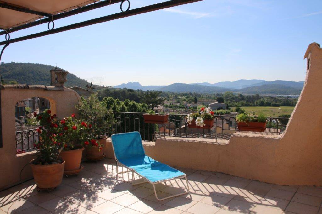 Roof terrace