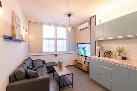 Two-room apartment | shelter in the building| symbolic price