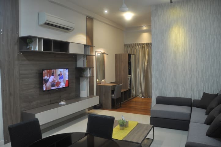 Luxury Designer Studio In Imago Free Pickup A Flats For Rent