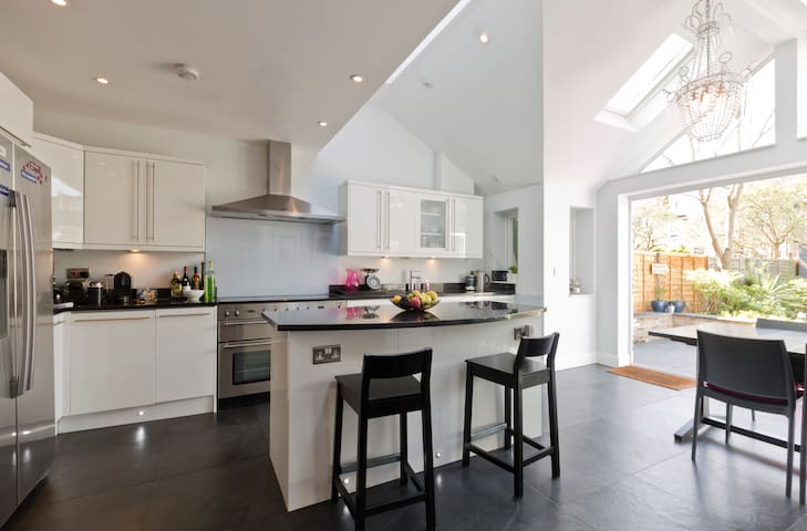 Beautiful family house in London