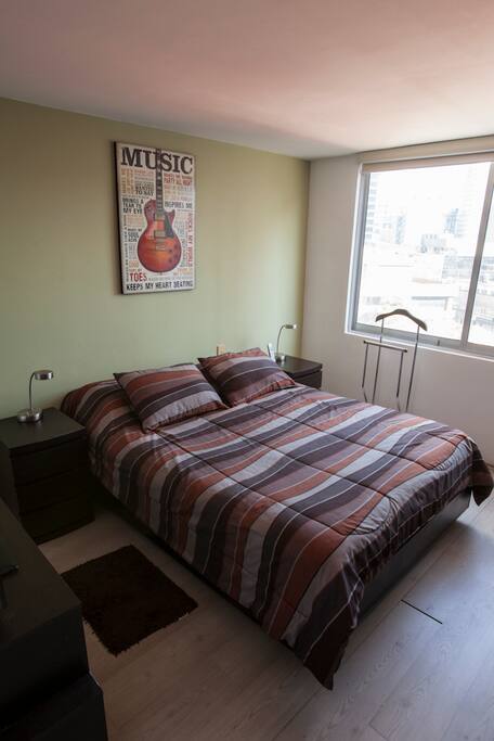 Comfortable Queen size bed