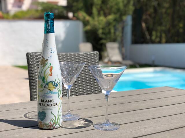 Villa avec piscine privée à 200 mètres de la plage gallery image 4