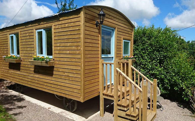 Airbnb Killarney Road Vacation Rentals Places To Stay