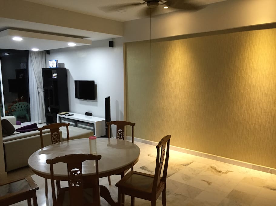 Dining hall..