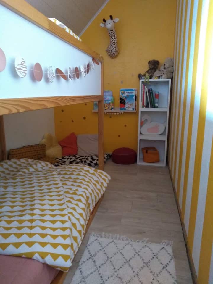 habitación para niños 1 con literas
