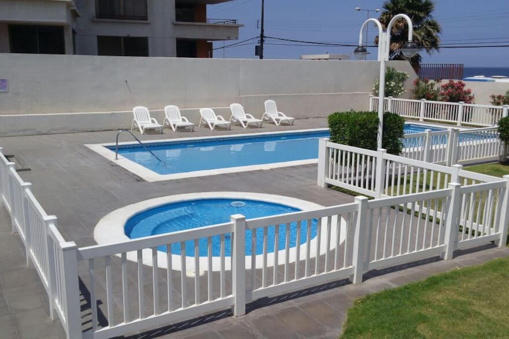 Piscinas Adulto y Niños