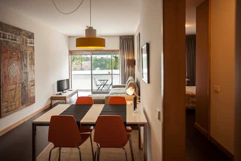Anúncio popular: "Casa do Sol" Apartment em União Das Freguesias De Cedofeita, Santo Ildefonso, Sé, Miragaia, São Nicolau E Vitória