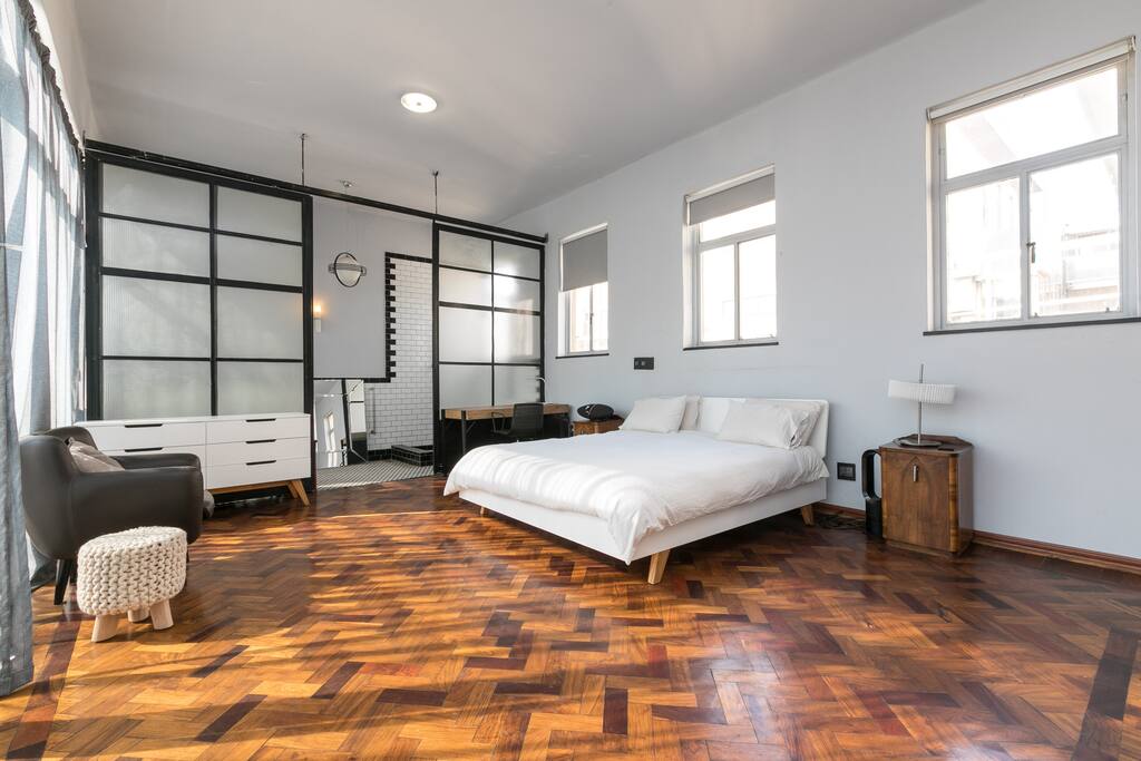 Huge bedroom with King sized bed and ensuite bathroom.