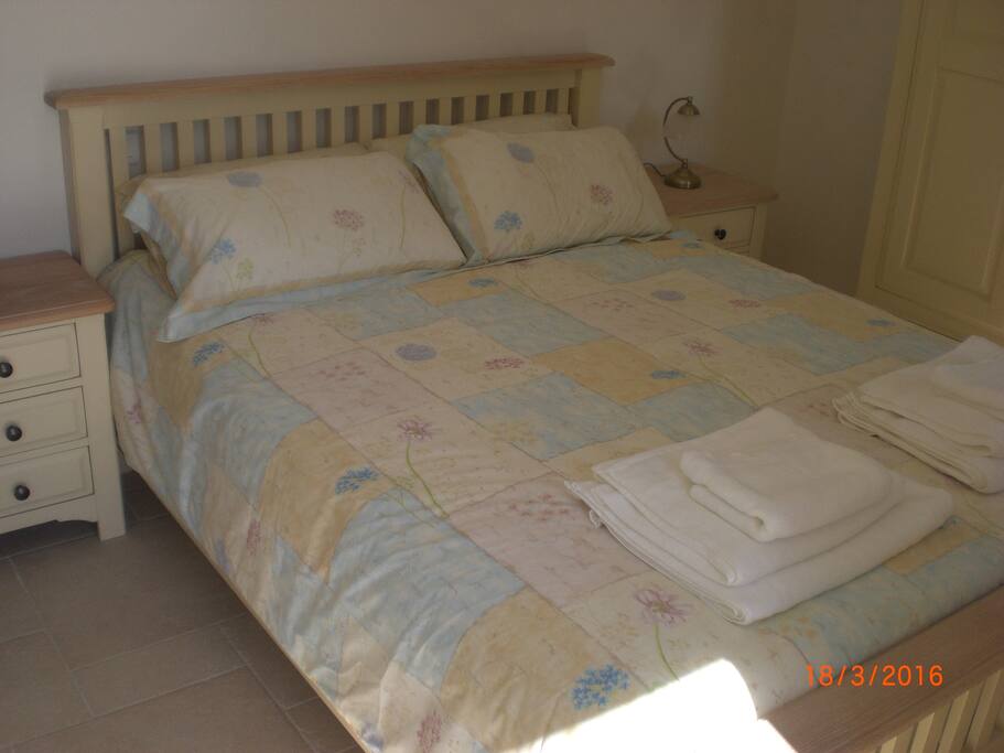 King Size Bed