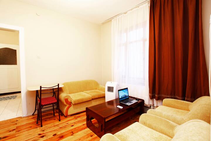 Apartment flat entrance – Beyoglu gallery image 4