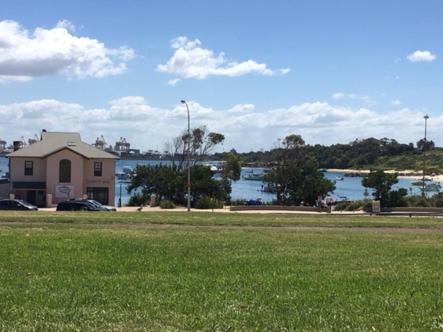 Open parks and bays at la perouse