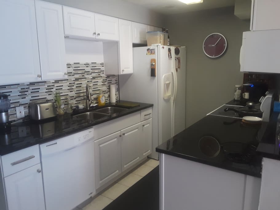 Updated Kitchen w/All Appliances