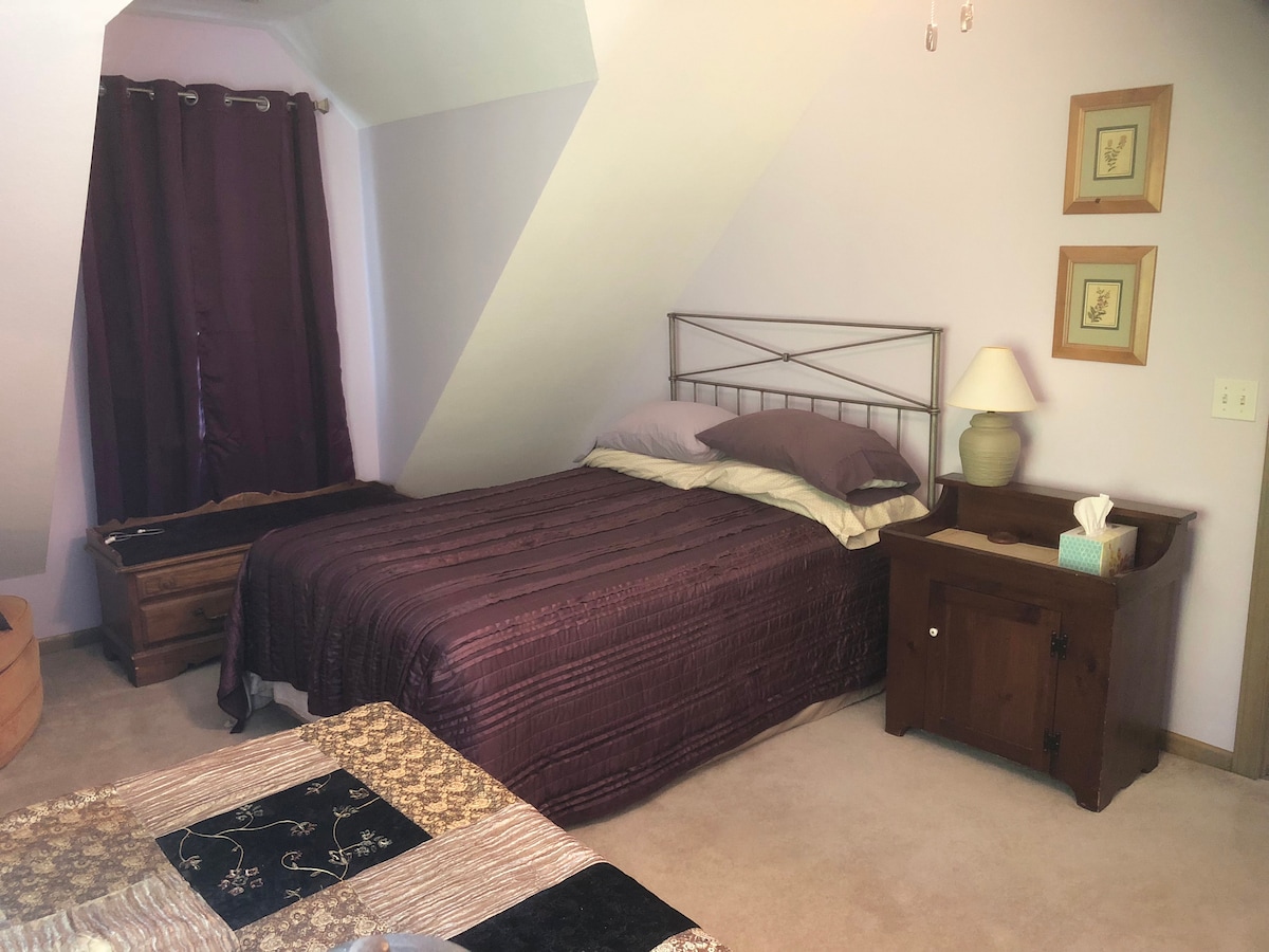 Upstairs purple bedroom