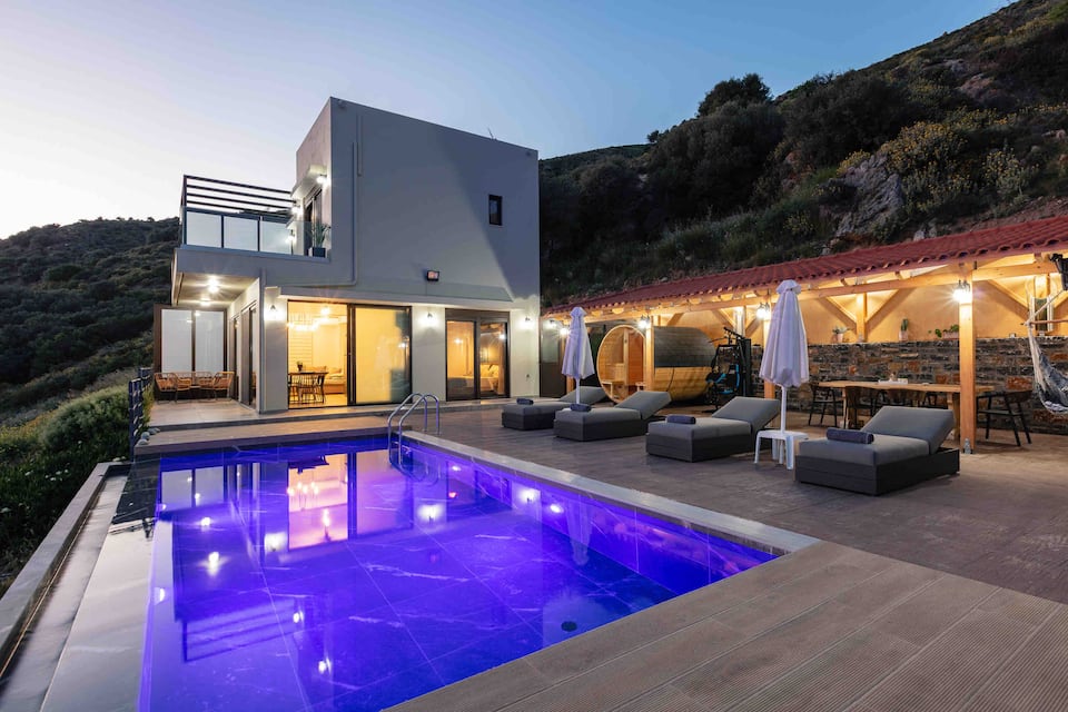 Villa Amphithea, over the Libyan Sea, Kato Rodakino, Crete, Greece, photo 4 of 10