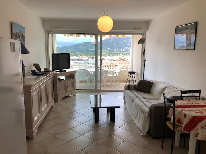 Vue Imprenable Mer Et Montagnes - Parking - Calvi