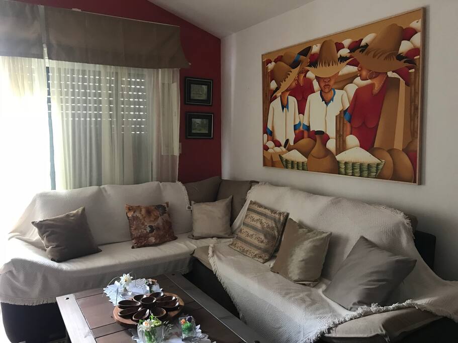 Living de la casa, habitación compartida pero que los huéspedes podrán sentirse como en casa.