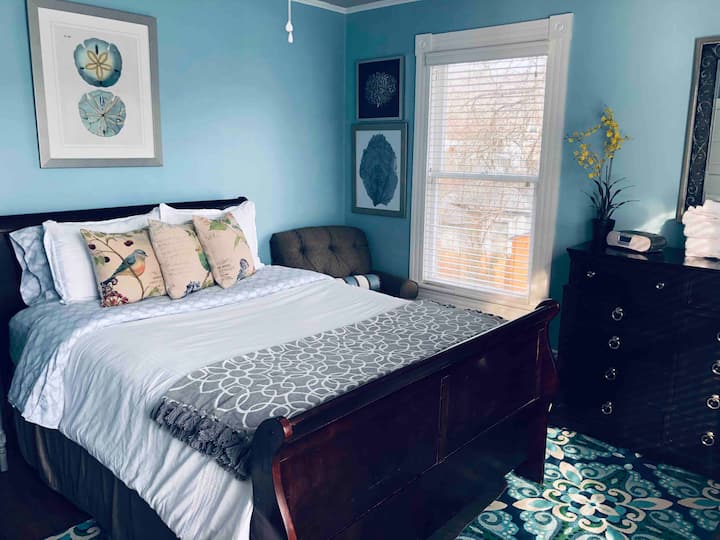 Dormitorio Queen con TV