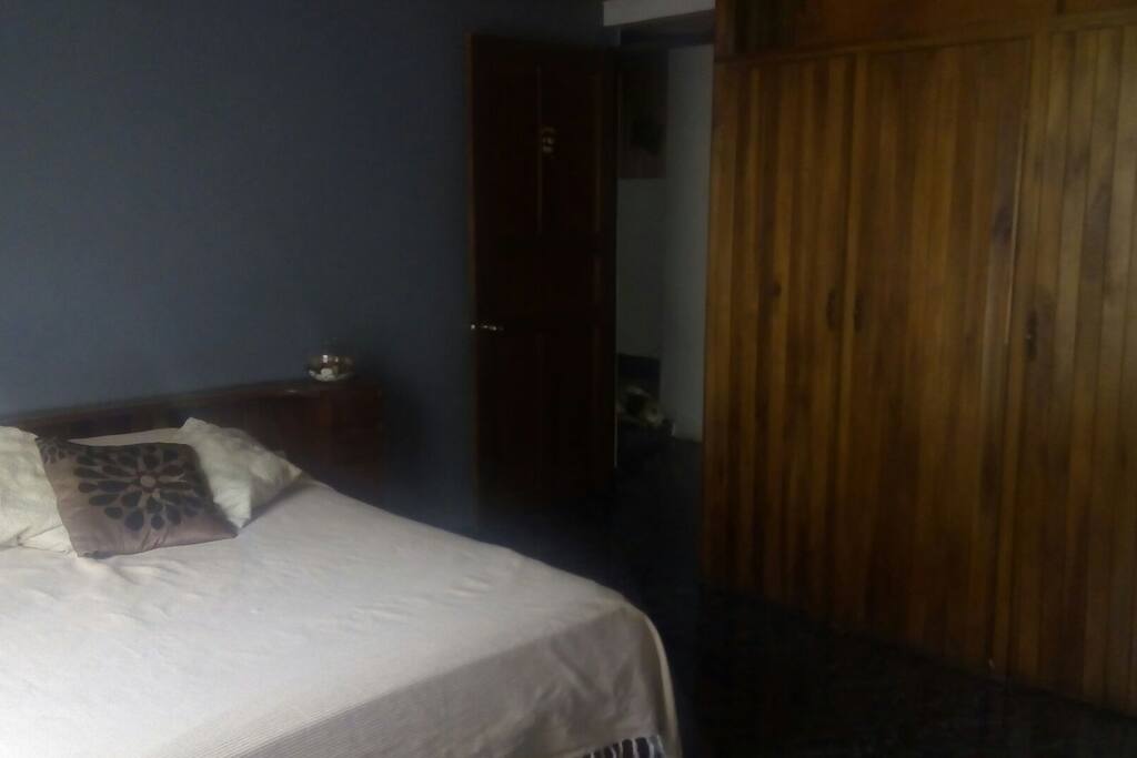 cama matrimonial con armario