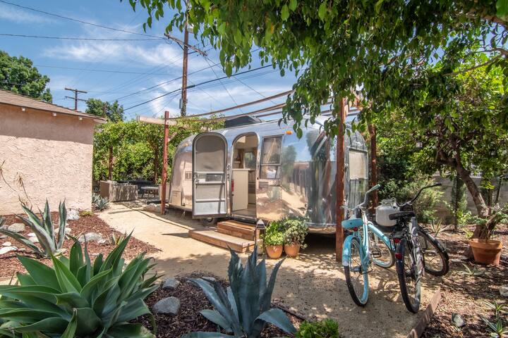 Blast from the Past near Hollywood