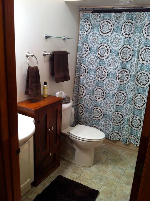 Main Bathroom