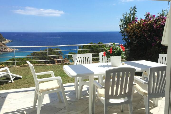 Impresionantes vistas al mar. Playa, Piscina