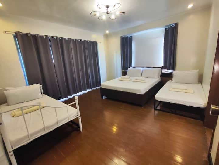 Bedroom 2 with own bathroom ( 2nd Floor)