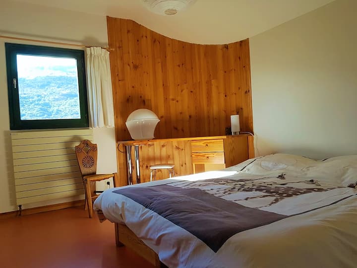 חדר מערבי 2 אנשים