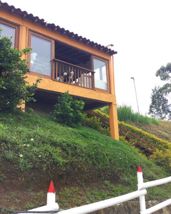 Nuestro Hogar.